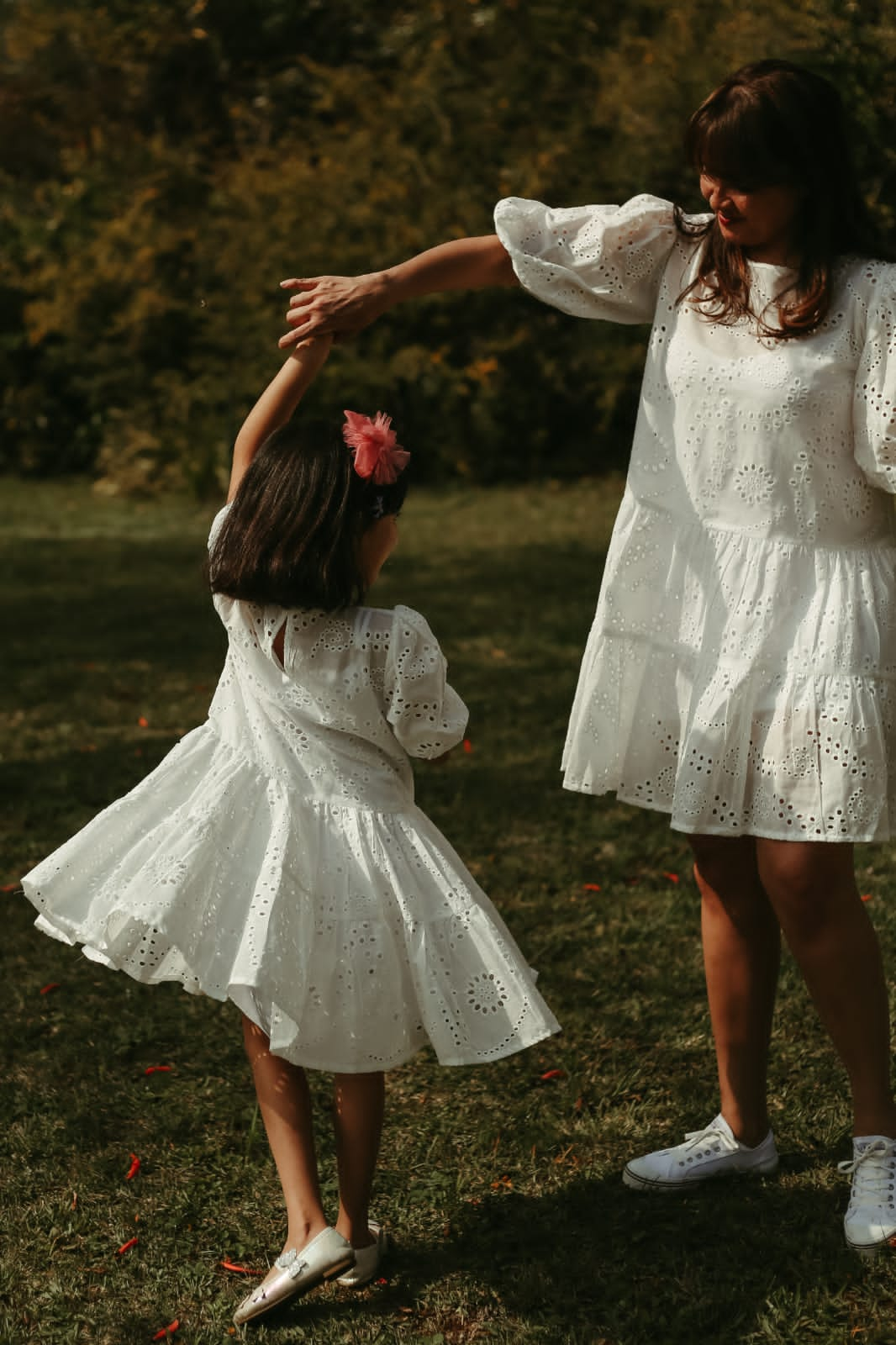 GIRLS PEONY DRESS IN WHITE